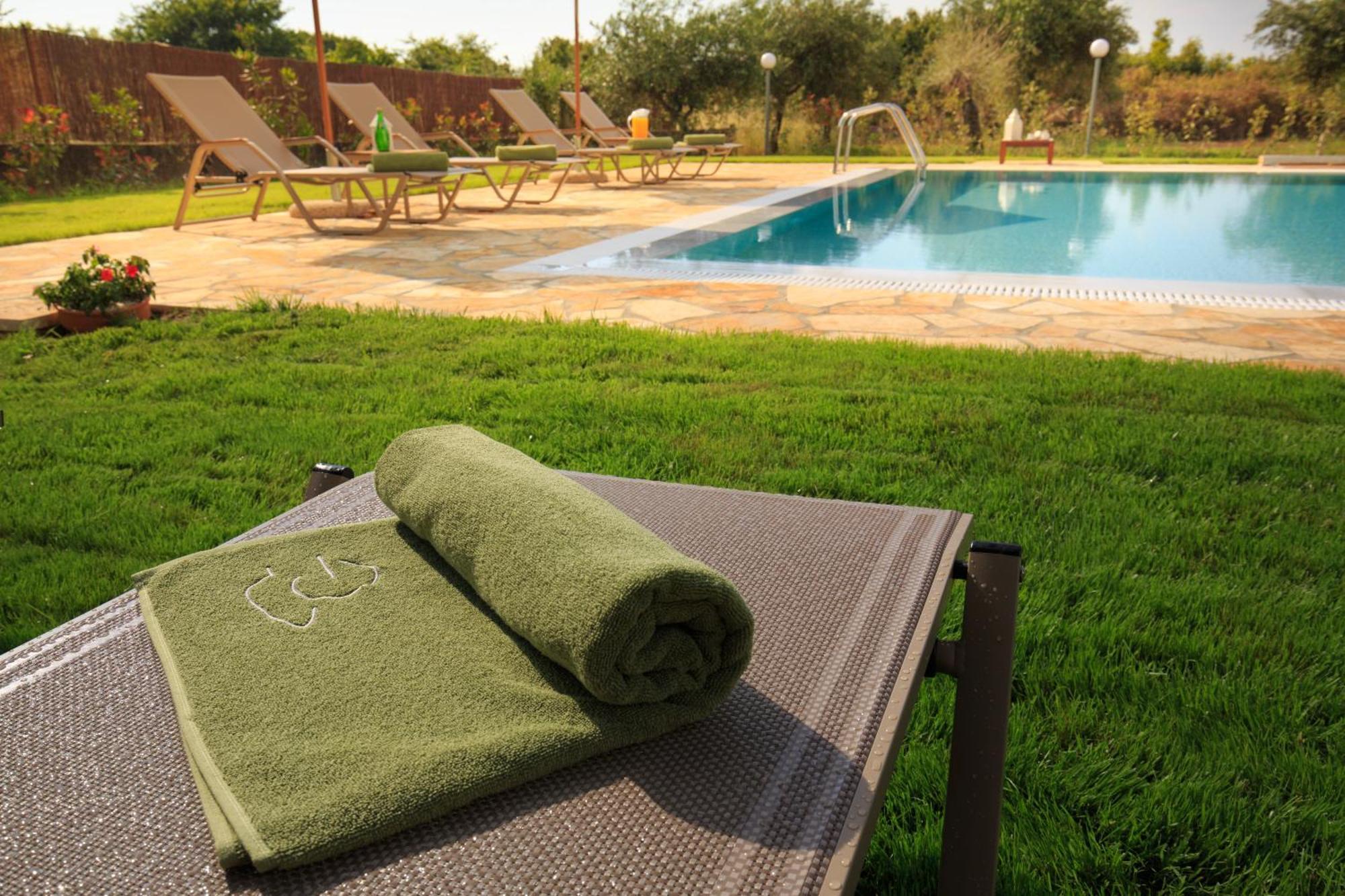 Skales Villas Almiros Beach Esterno foto