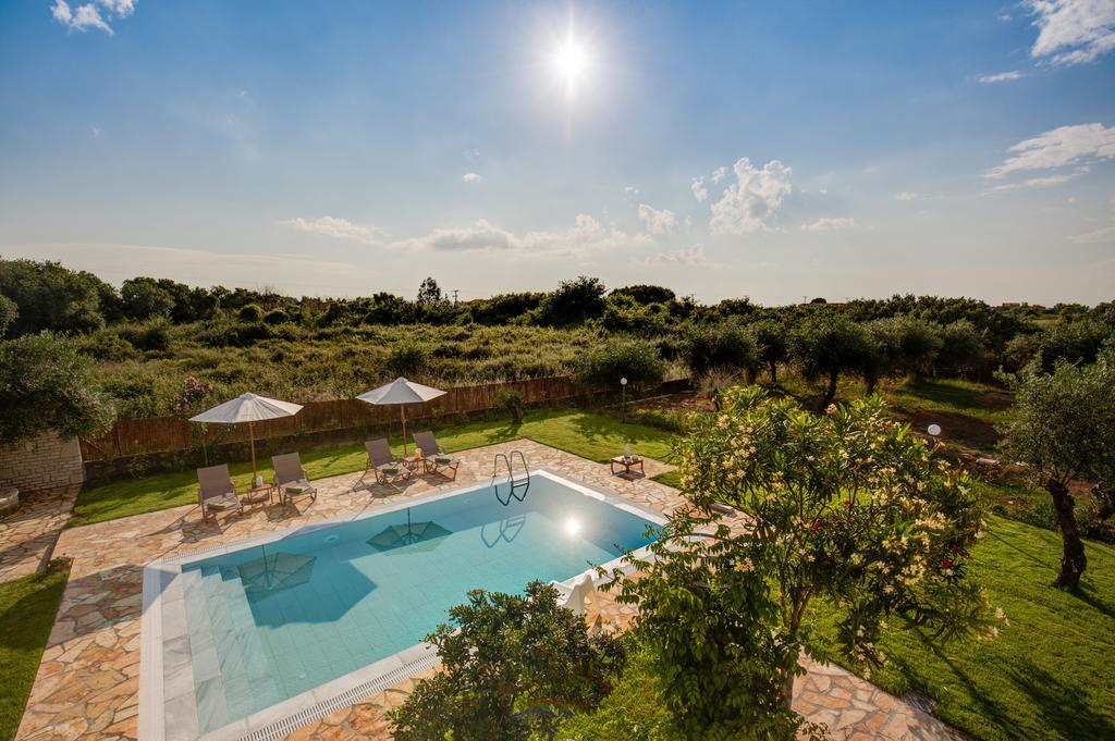 Skales Villas Almiros Beach Esterno foto